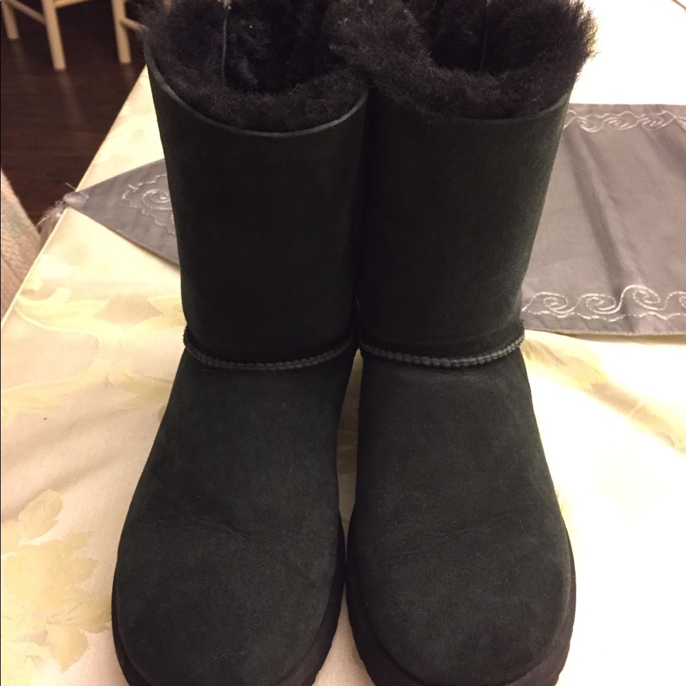 UGG Bailey Bow